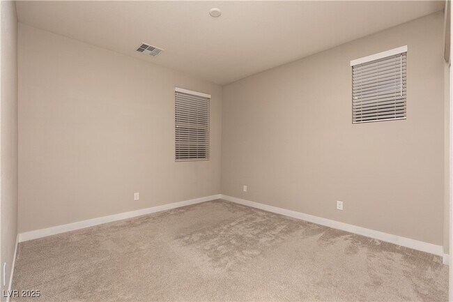 Building Photo - 16 Cresta Villa Ct