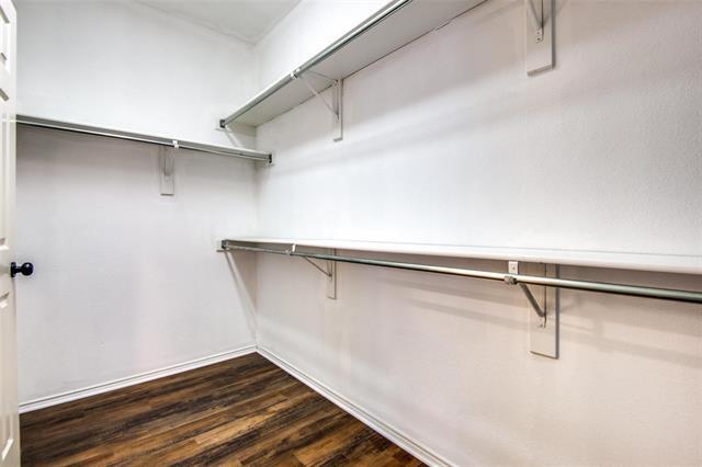 Building Photo - 5121 Timber Park Dr