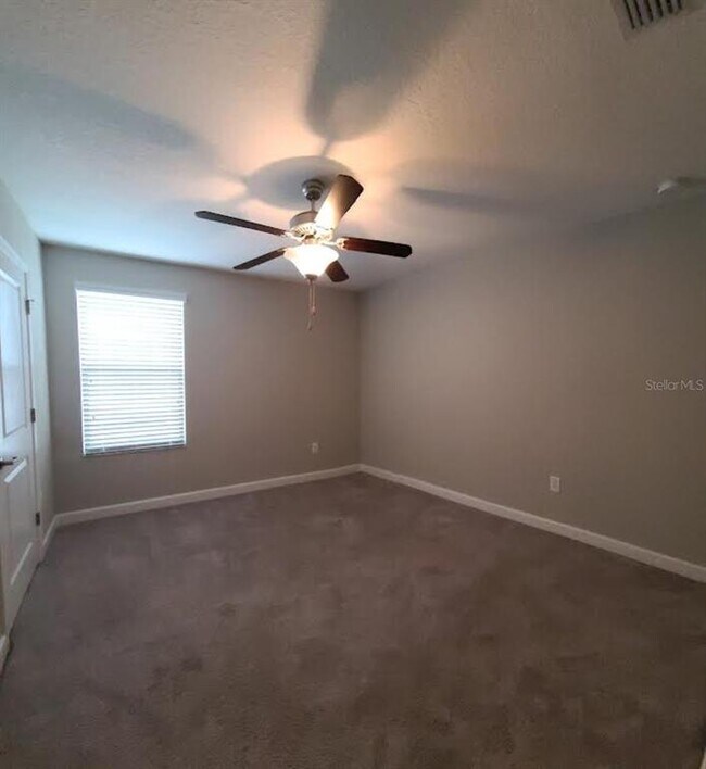 Building Photo - 1562 Ludington Ave