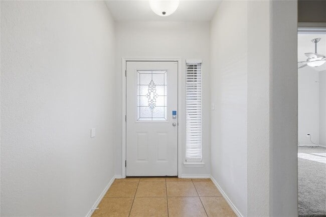 Building Photo - 400 Fistral Dr