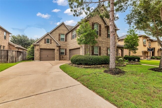 Building Photo - 10314 Radcliff Lake Dr