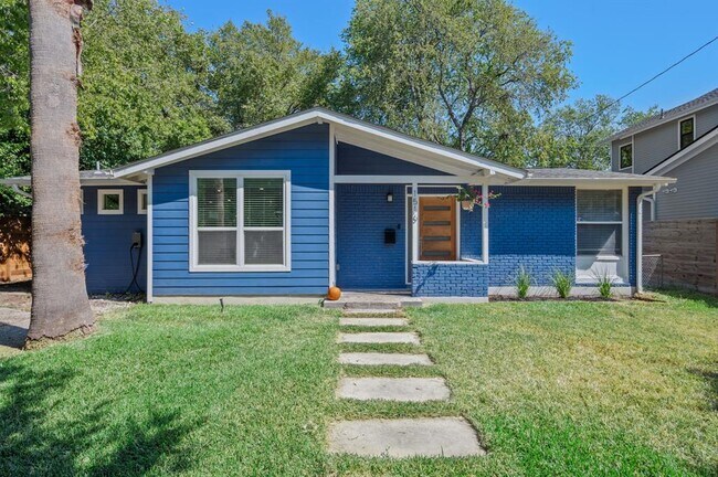 Primary Photo - 1516 Broadmoor Dr