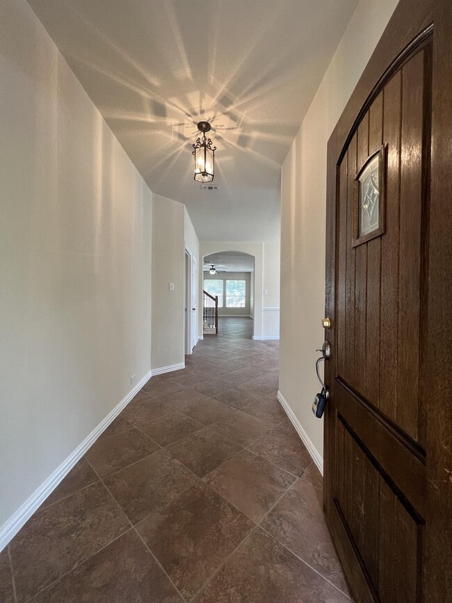 Building Photo - 25042 McBride Dr