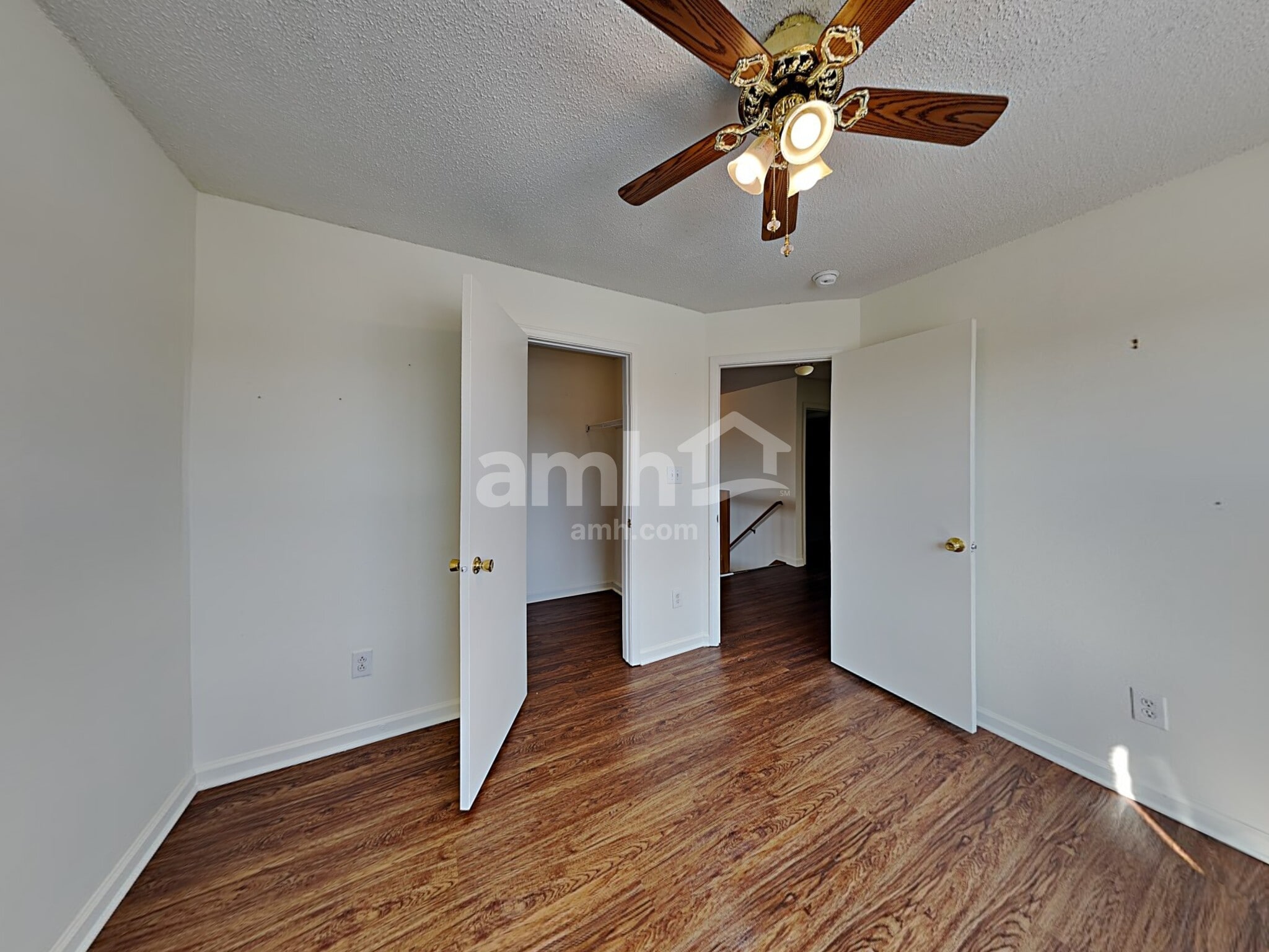 Building Photo - 1676 Sweetwater Ln