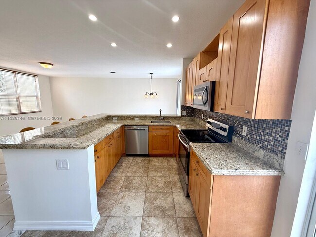 Building Photo - 1355 NW 154th Ln