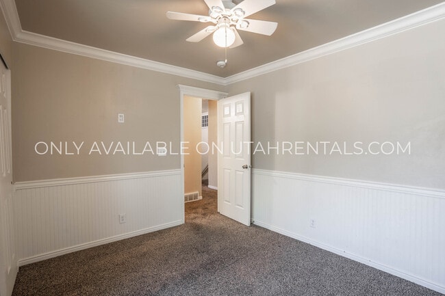 Building Photo - 12824 S Timber Run Dr