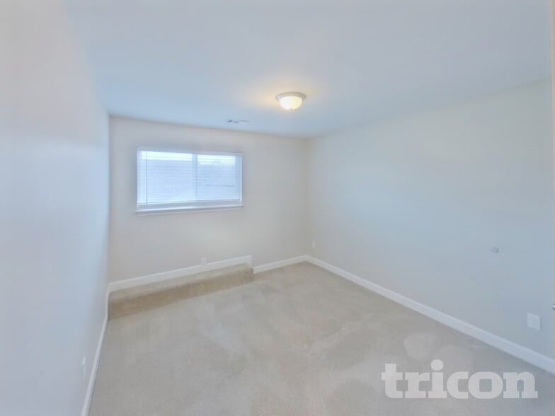 Building Photo - 2169 Cason Ln