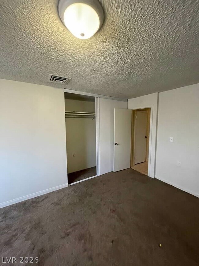 Building Photo - 4341 San Mateo St