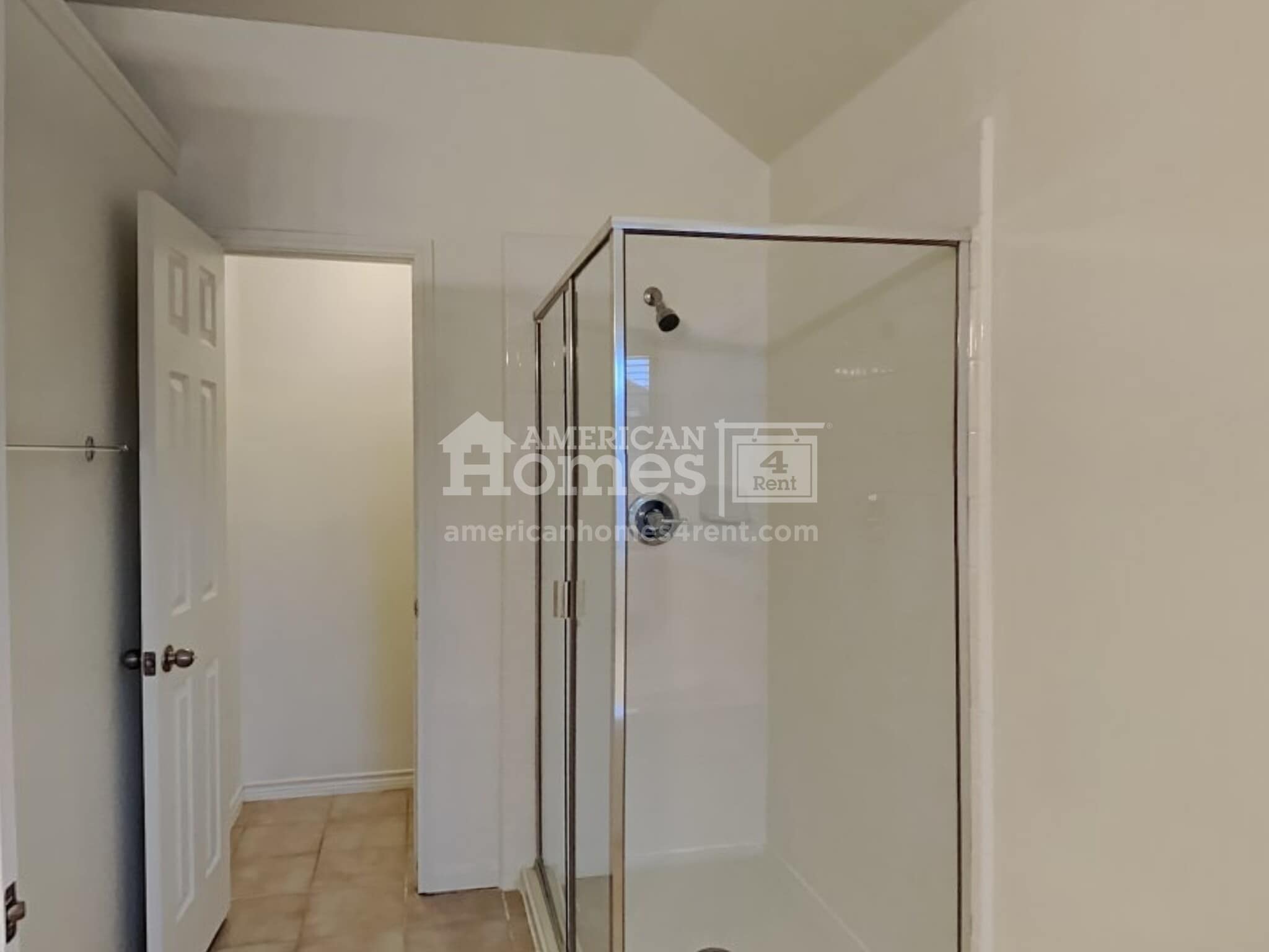 Building Photo - 521 Covey Trl