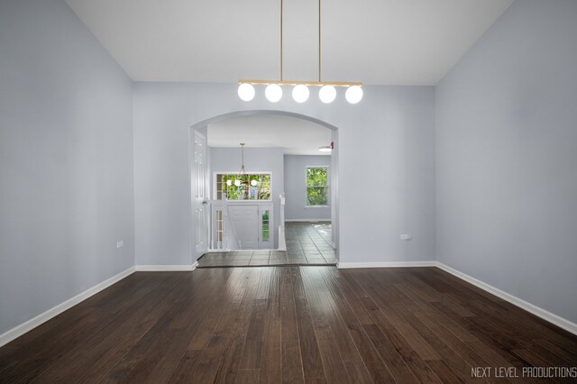Building Photo - 3023 Saganashkee Ln