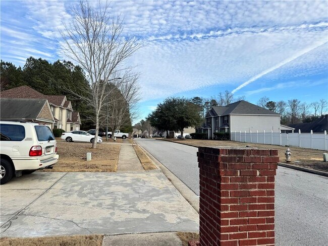 Building Photo - 4228 Defoors Farm Trail