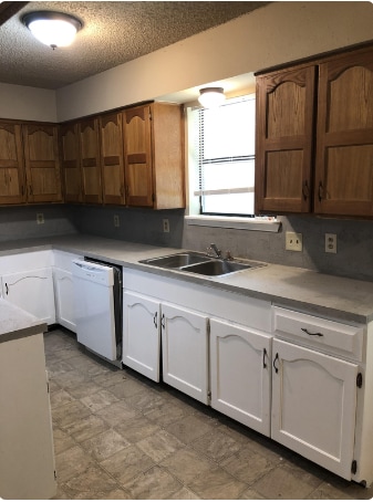 Building Photo - 218 Kansas St