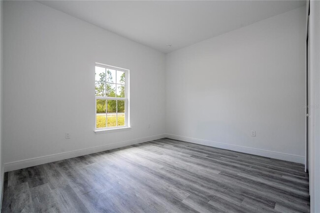 Building Photo - 2580 Gaillardia Dr