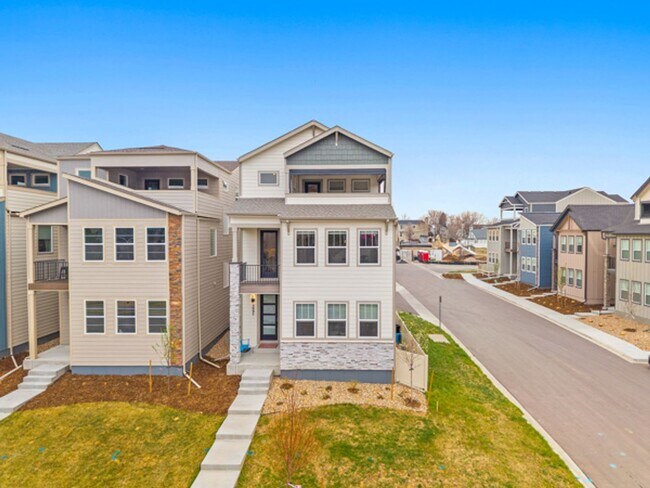 Building Photo - NEW CONSTRUCTION Gorgeous 4 Bedroom, 3.5 bath with Unbeatable Views