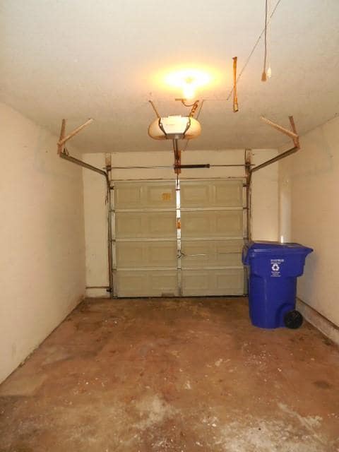 Building Photo - 1413 Concord Dr