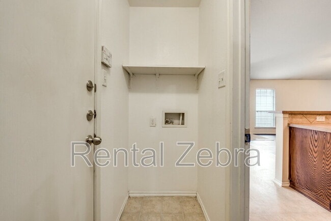 Building Photo - 1256 Kielder Cir