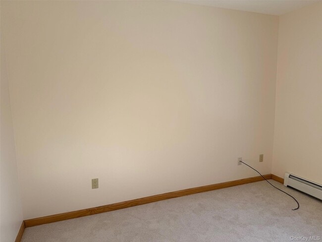 Building Photo - 88 Pierce Cir