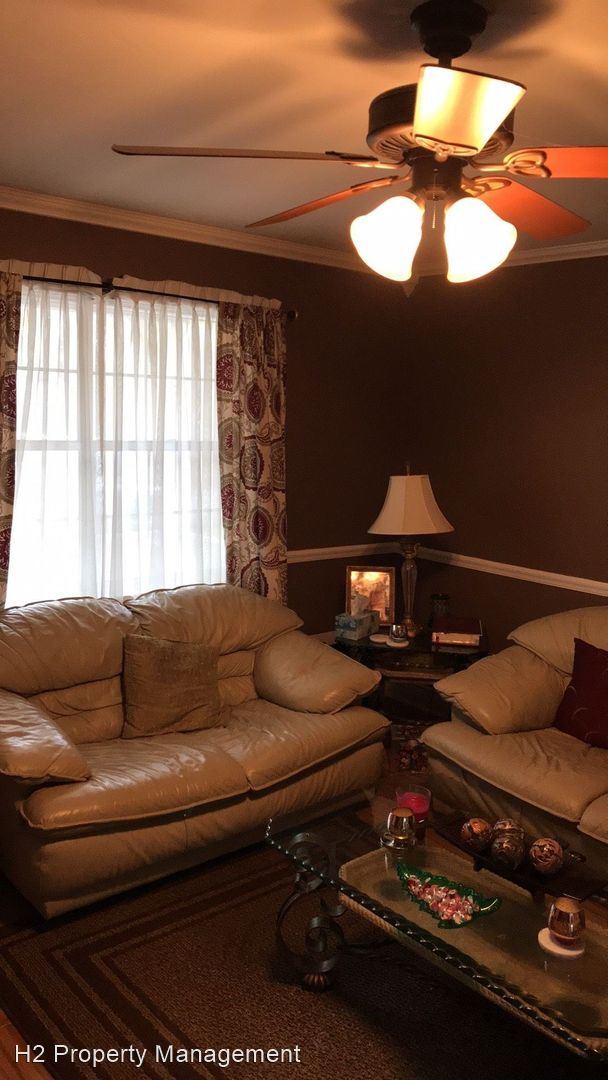 Building Photo - 3 br, 2 bath House - 3706  Caracus Court