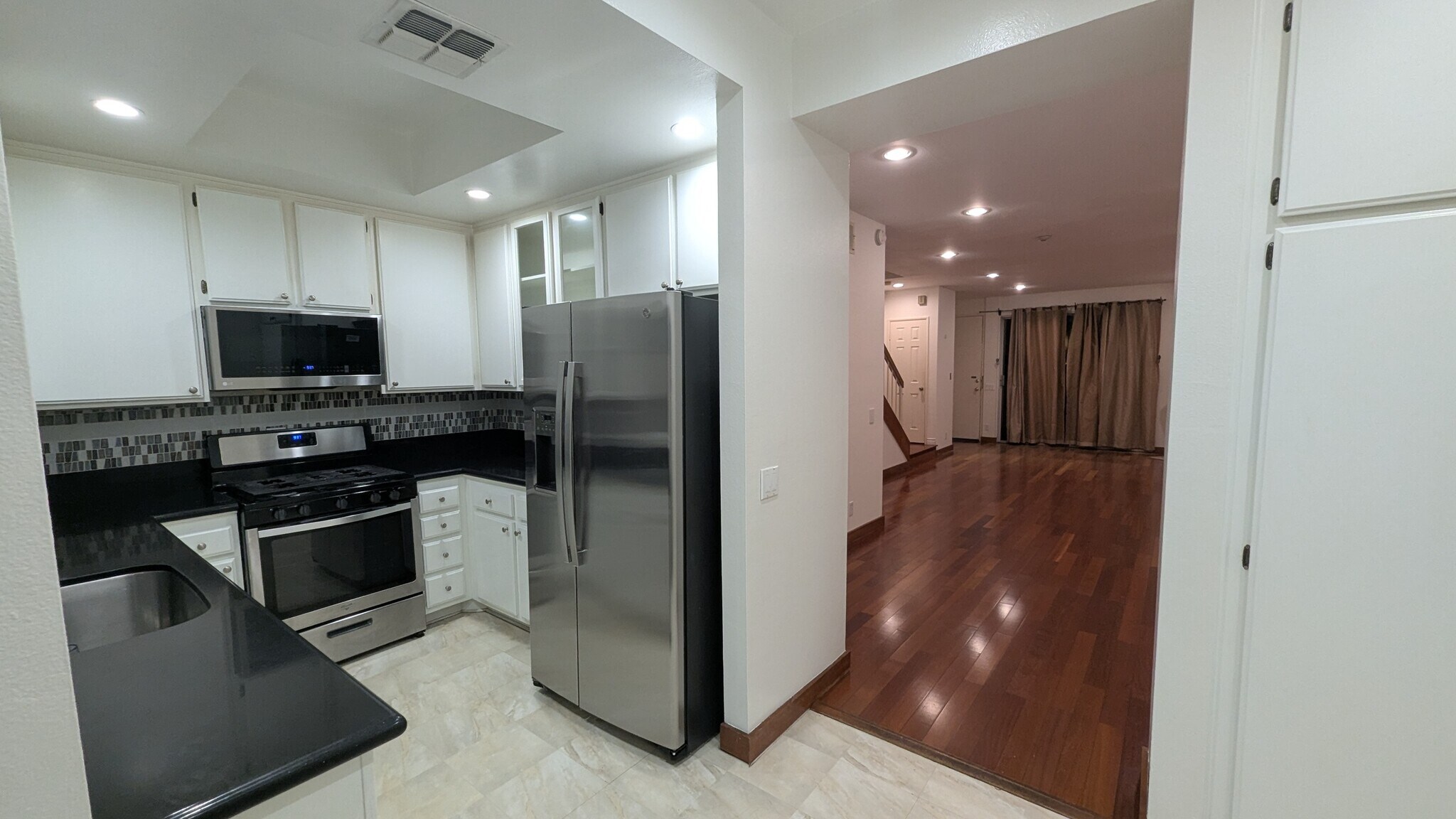 Kitchen - 2405 34th St