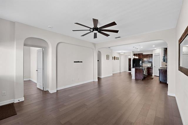 Building Photo - 1801 Velarde Rd