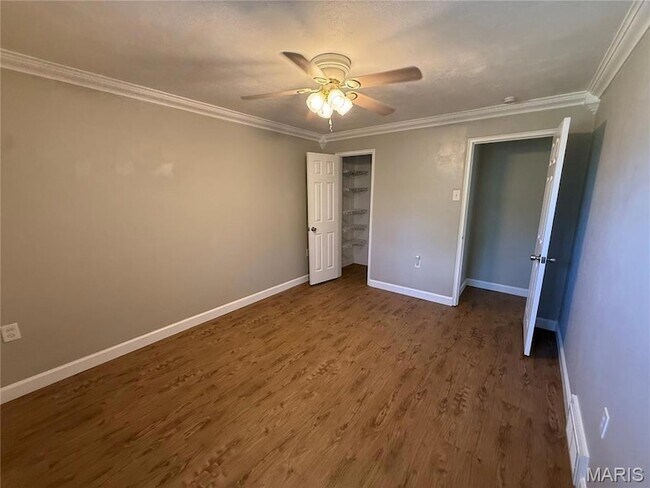 Building Photo - 6321 Monterey Dr
