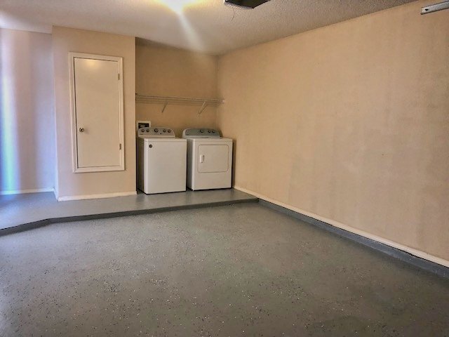 Building Photo - 2996 Tierra Cortez Ave