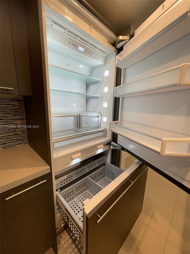 Building Photo - 7825 NW 107th Ave