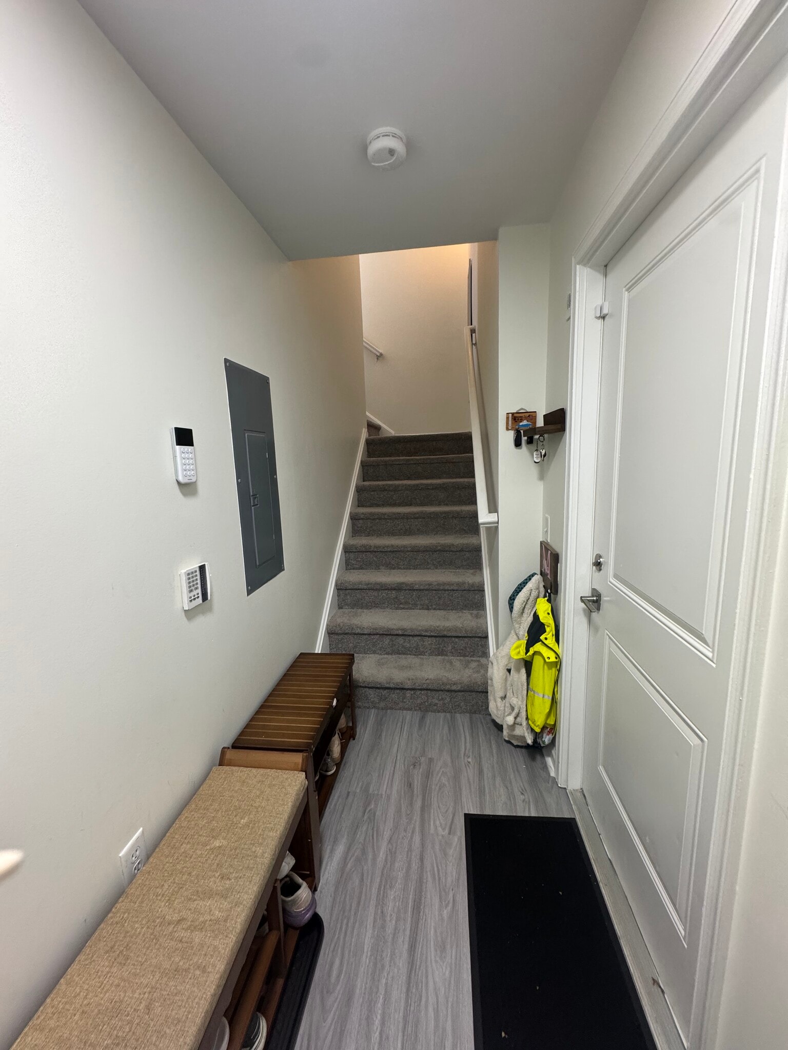 Building Photo - 33202 Town Green Dr