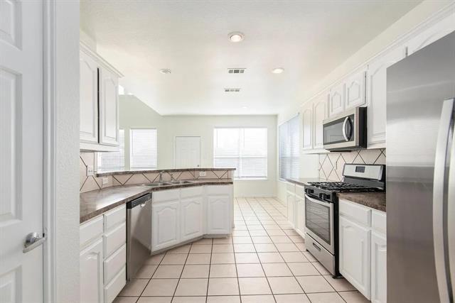 Building Photo - 10100 Bull Run