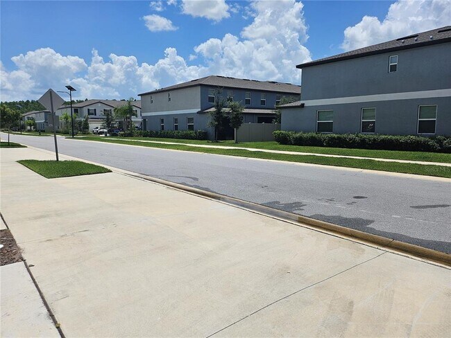Building Photo - 2205 Cerulean Sky Dr