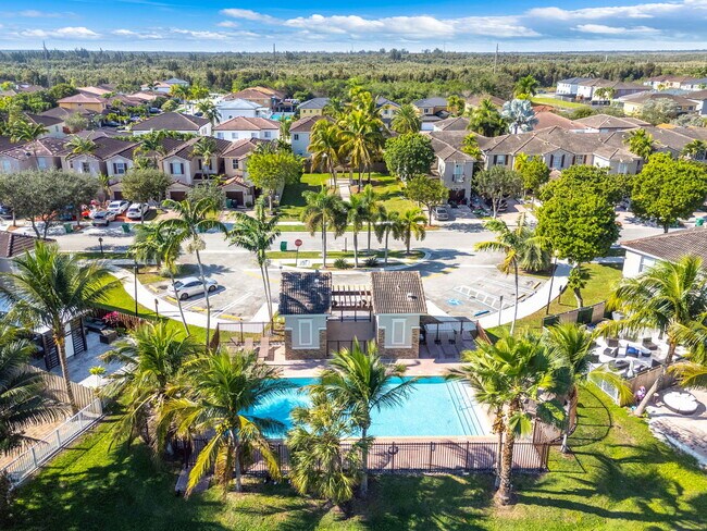 Building Photo - 851 SW 154th Path