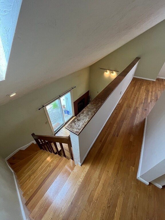 Building Photo - 193 Lake St