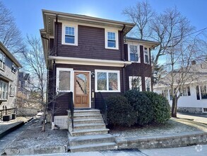 Building Photo - 41-43-43 Newland Rd
