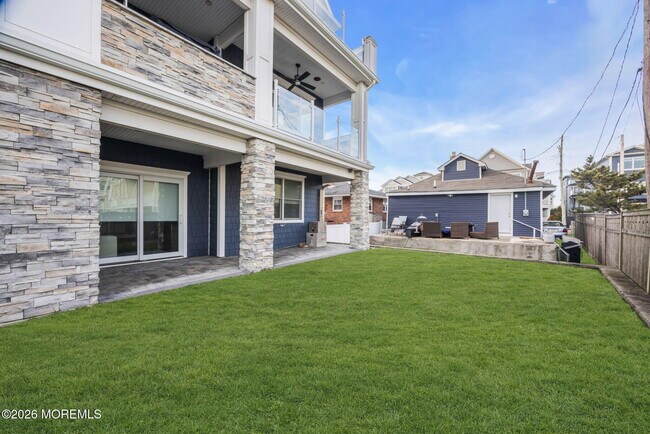 Building Photo - 42 Marine Terrace