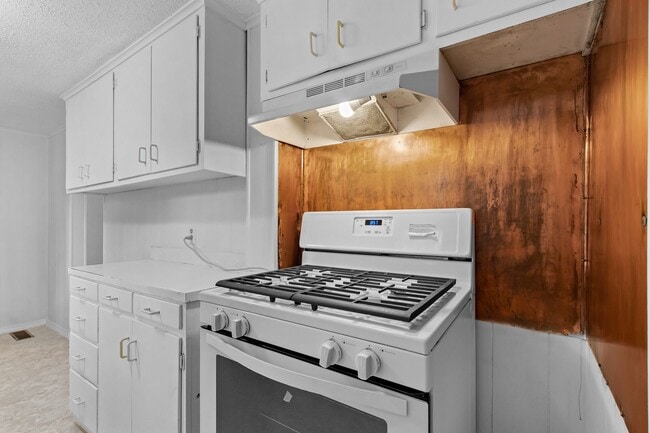 Building Photo - Super Cute 3 Bedroom in Fayetteville!