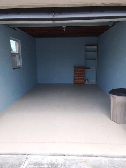 Building Photo - 5172 Taylor Ave