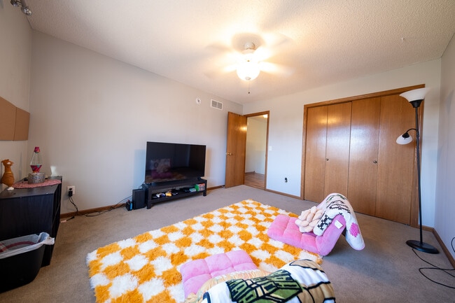 Building Photo - 18904 Inca Ave