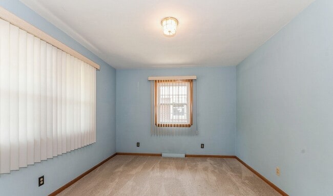Building Photo - 1411 Highland Ave