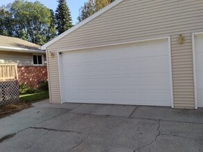 Building Photo - 4th Street Duplex