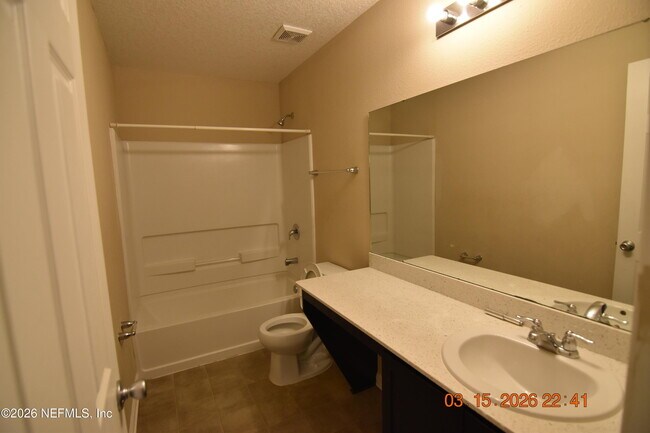 Building Photo - 16019 Hutton Ln