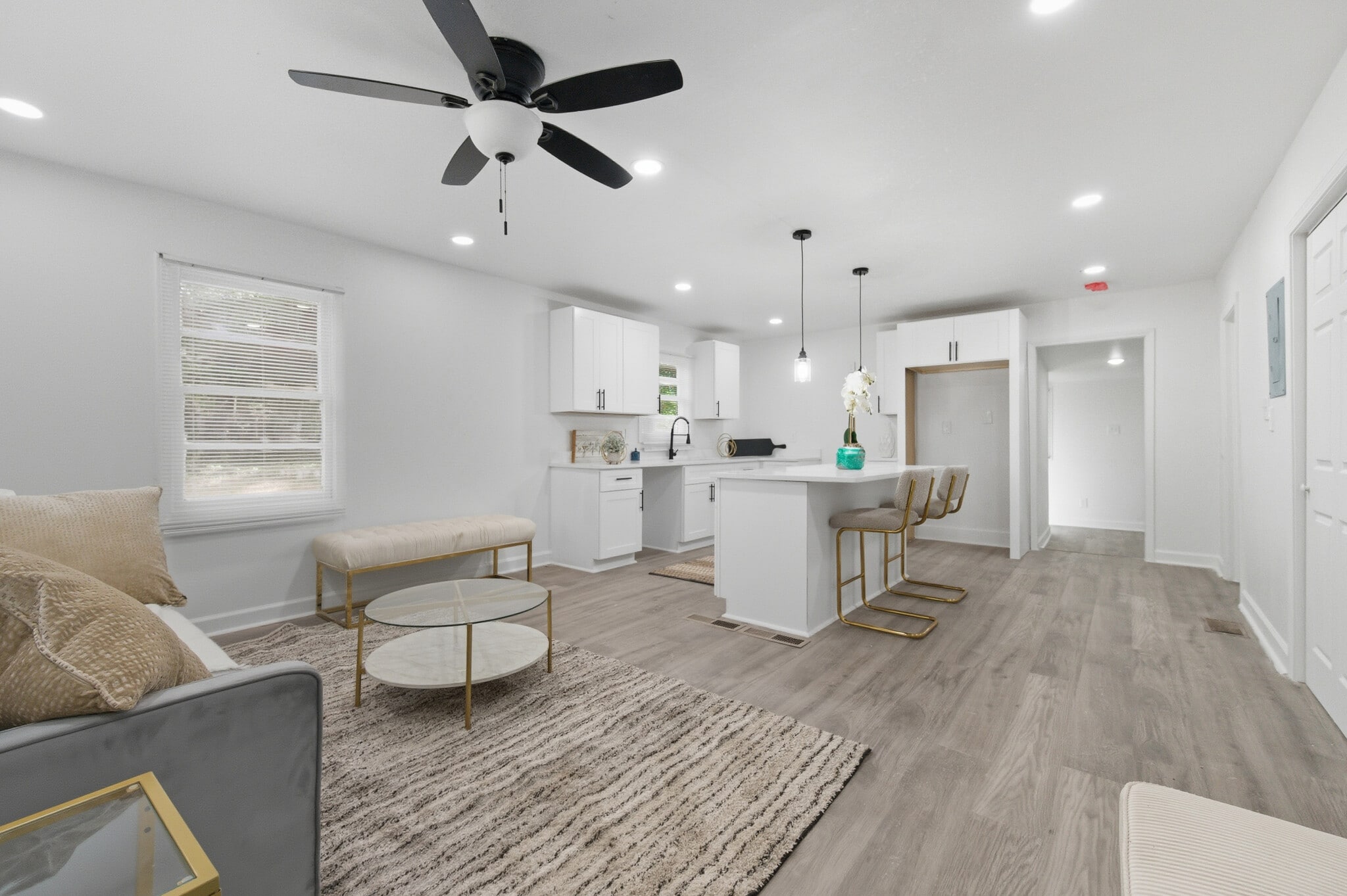 Building Photo - 3192 Oakcliff Rd NW