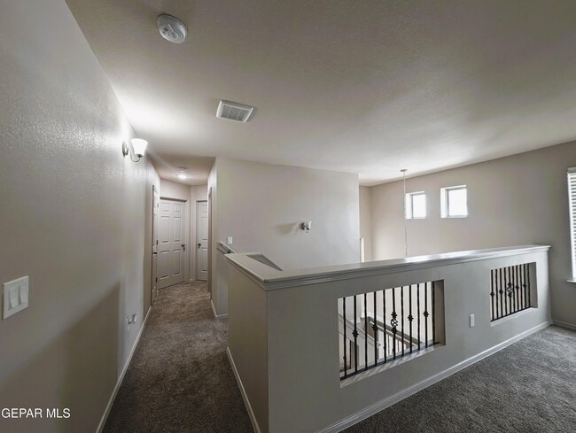Building Photo - 616 Rafael Marmolejo St