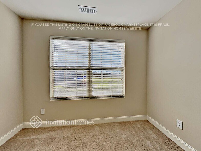 Building Photo - 5399 Roberta Crossing Dr