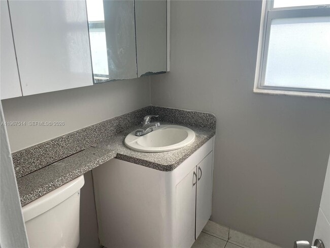 Building Photo - 8043 Lagos De Campo Blvd