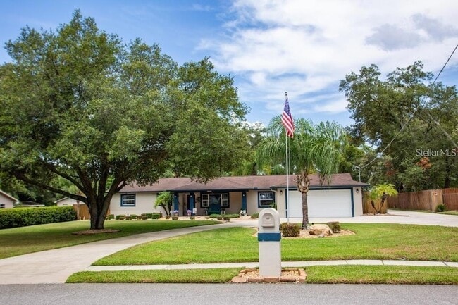 Building Photo - 12802 N 53rd St