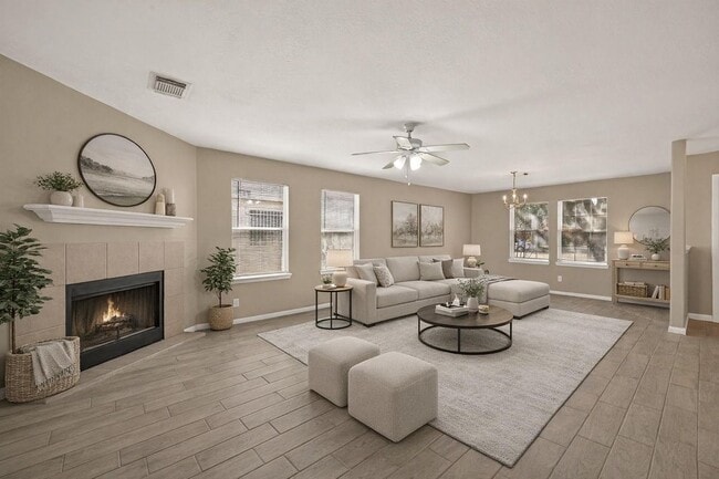 Building Photo - 17250 Cricketbriar Ct