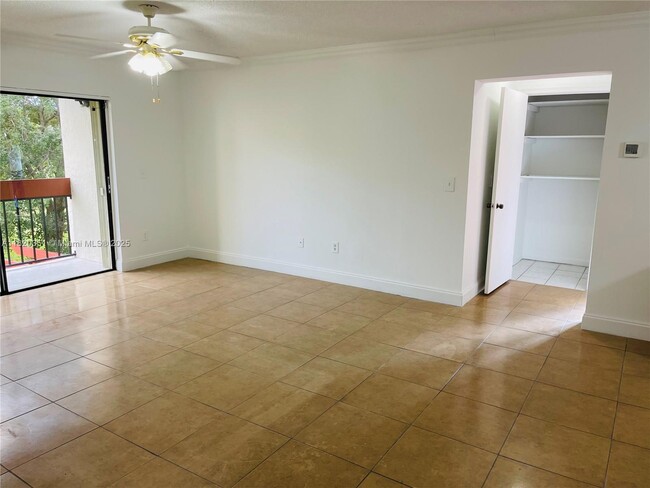 Building Photo - 8610 SW 149th Ave