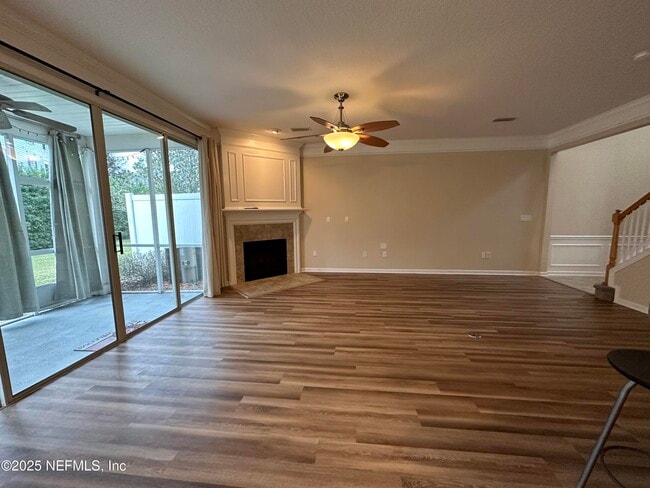 Building Photo - 11197 Castlemain Cir W