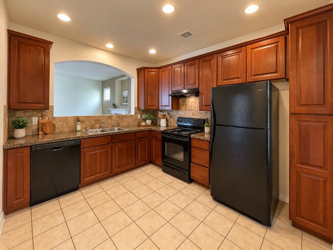 Building Photo - 2621 Rock Creek Dr
