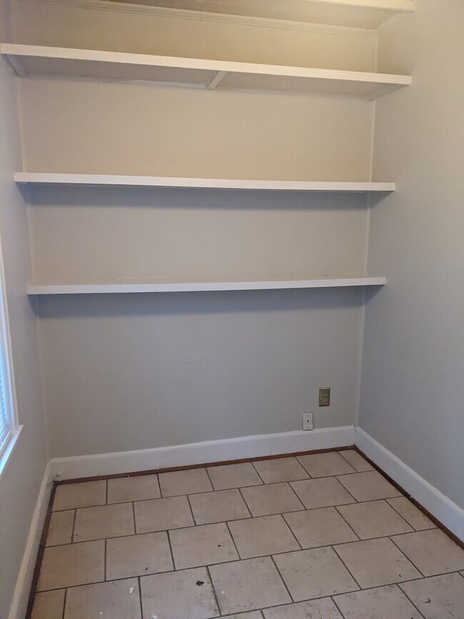 Office - 1021 Redbird Rd